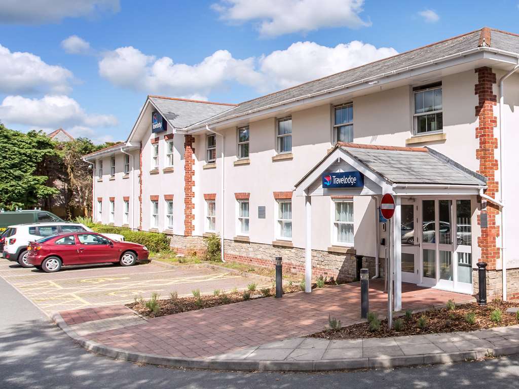 Travelodge Plymouth Roborough Buitenkant foto